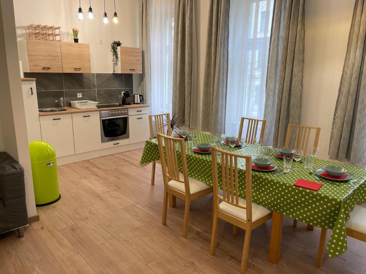 Gesamte Unterkunft Fuer 6 Personen Wien Ngoại thất bức ảnh